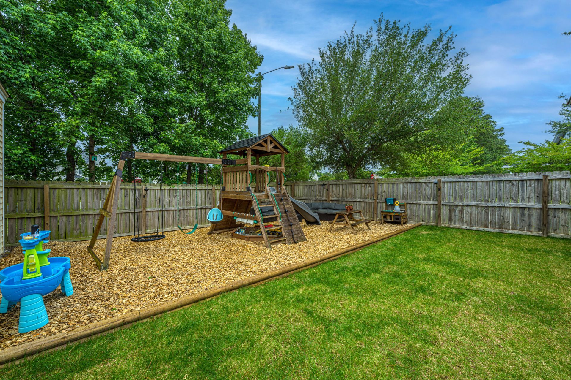 7418 Purser Lane Photo 40