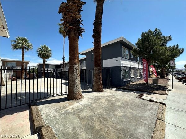2105 Sunrise Avenue , Unit 2, Las Vegas, NV 89101