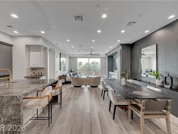 9101 Alta Drive , Unit 11, Las Vegas, NV 89145