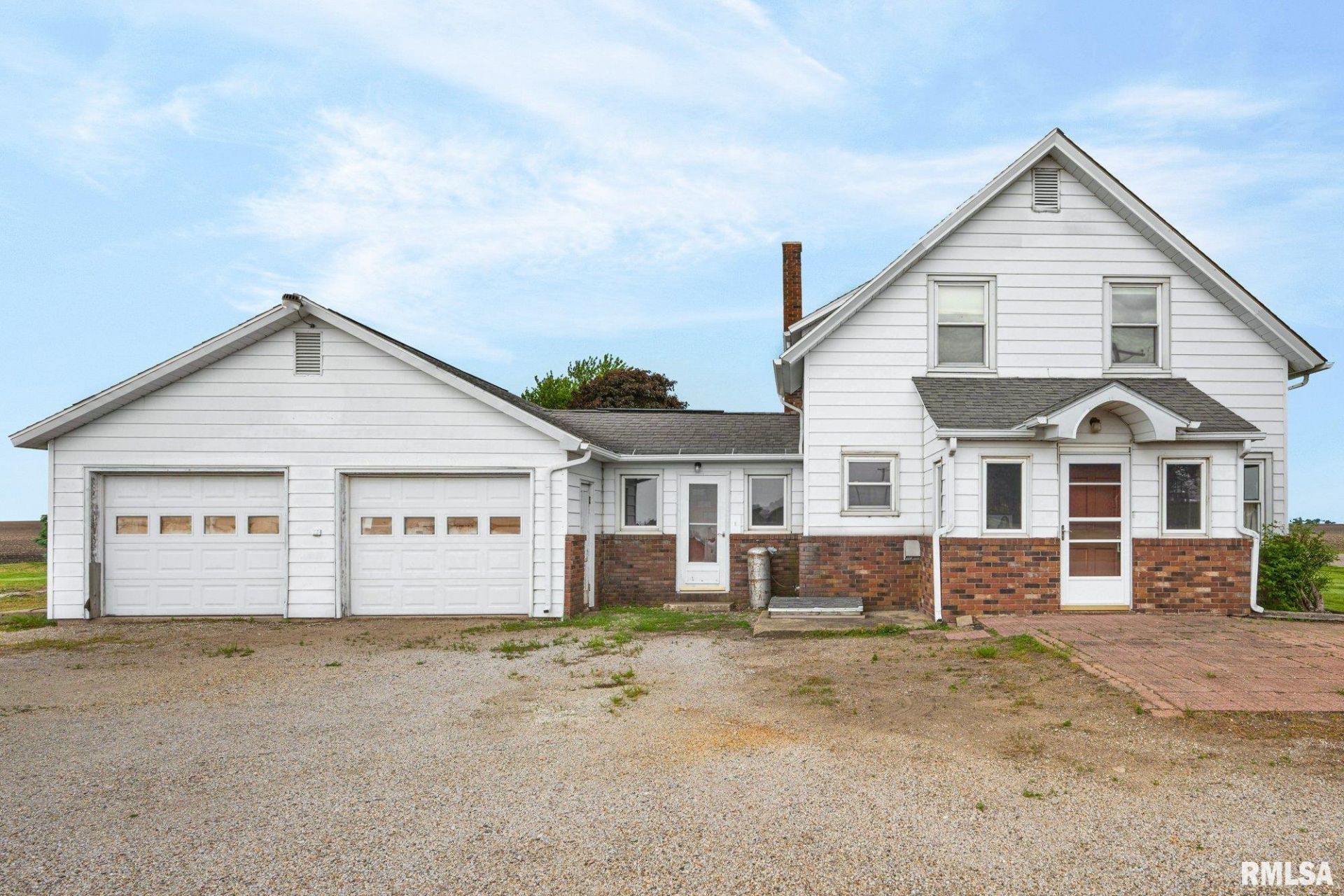 1599 County Road 1700 E, Roanoke, IL 61561 Main Photo