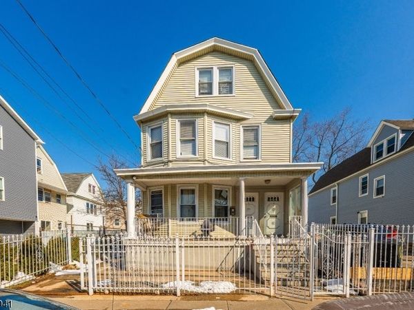 1039 Anna St, Elizabeth, NJ 07201
