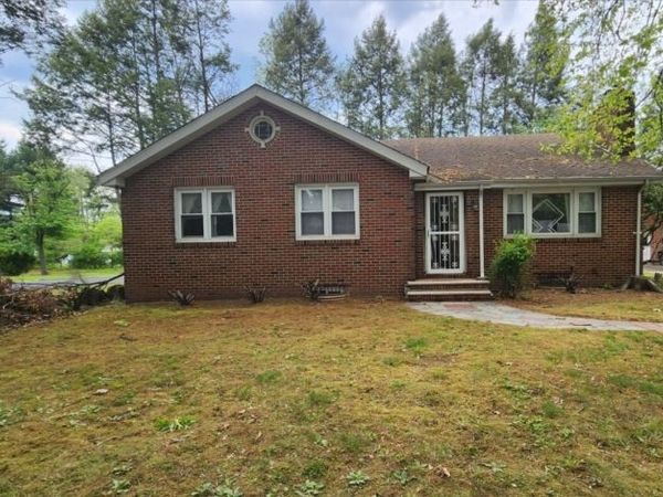 1610 W 7Th St, Piscataway, NJ 08854