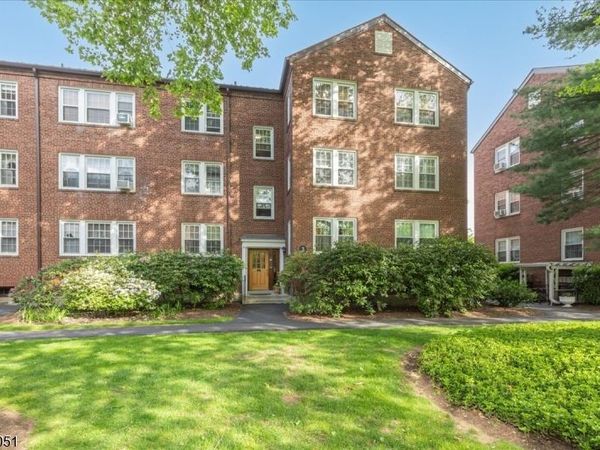 217 Prospect Ave, Unit 3-2B, Cranford, NJ 07016