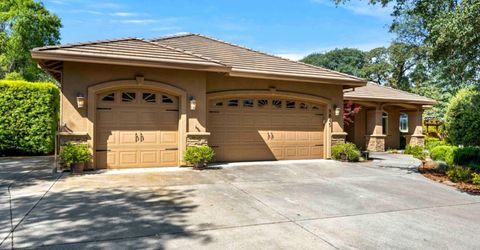 9845 Spyglass Cir, Auburn, CA 95602 Photo