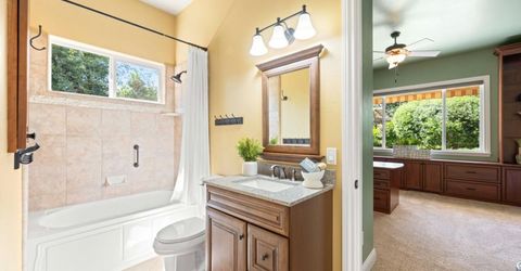 9845 Spyglass Cir, Auburn, CA 95602 Photo