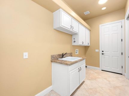9845 Spyglass Cir, Auburn, CA 95602 Photo