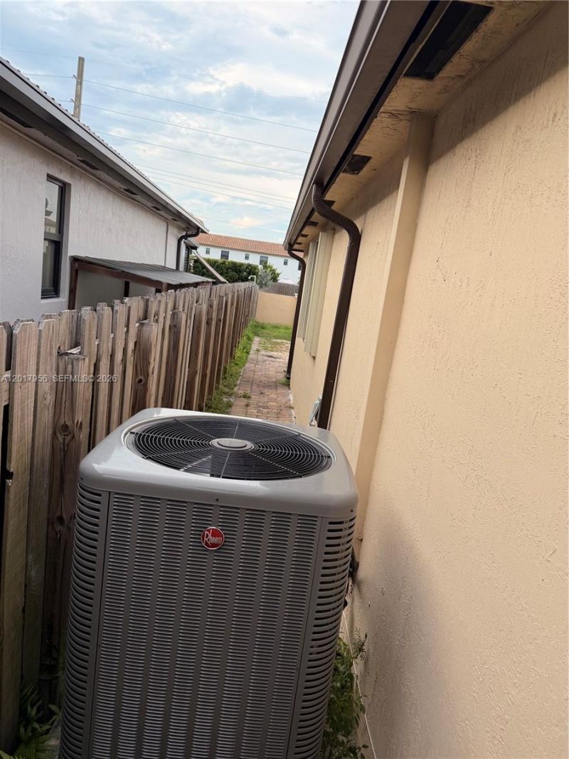 11851 SW 248th Ter , Homestead, FL 33032 Photo