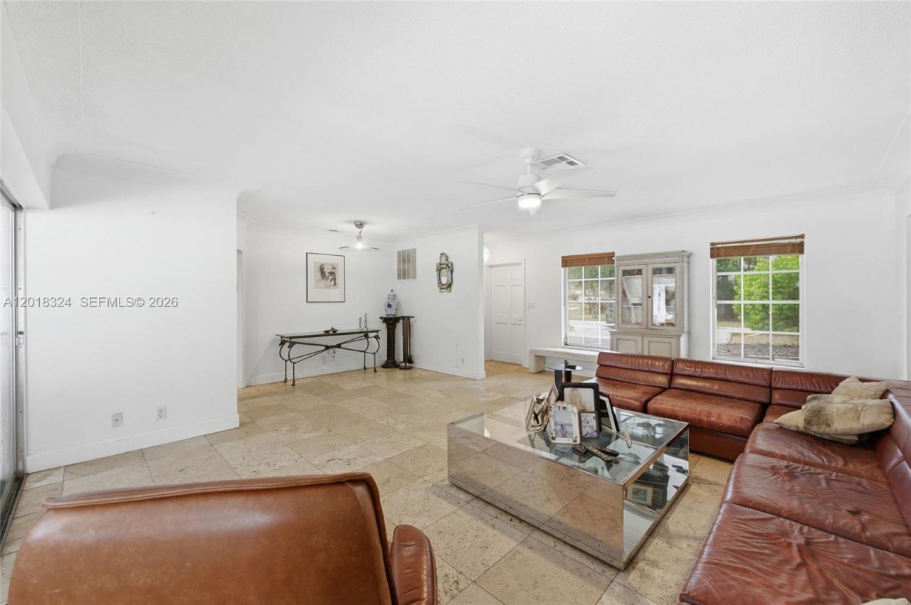1310 SE 14th Ct, Deerfield Beach, FL 33441 Photo