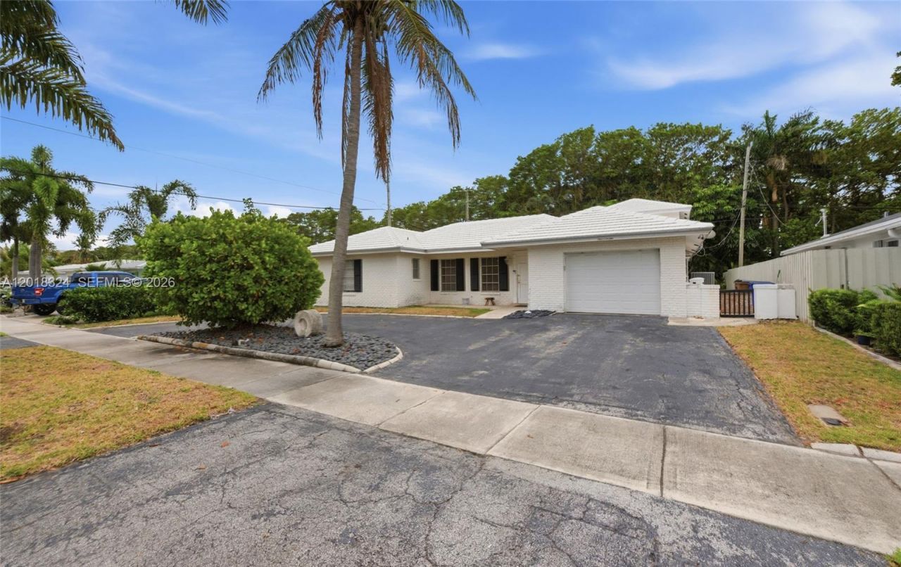 1310 SE 14th Ct, Deerfield Beach, FL 33441 Photo