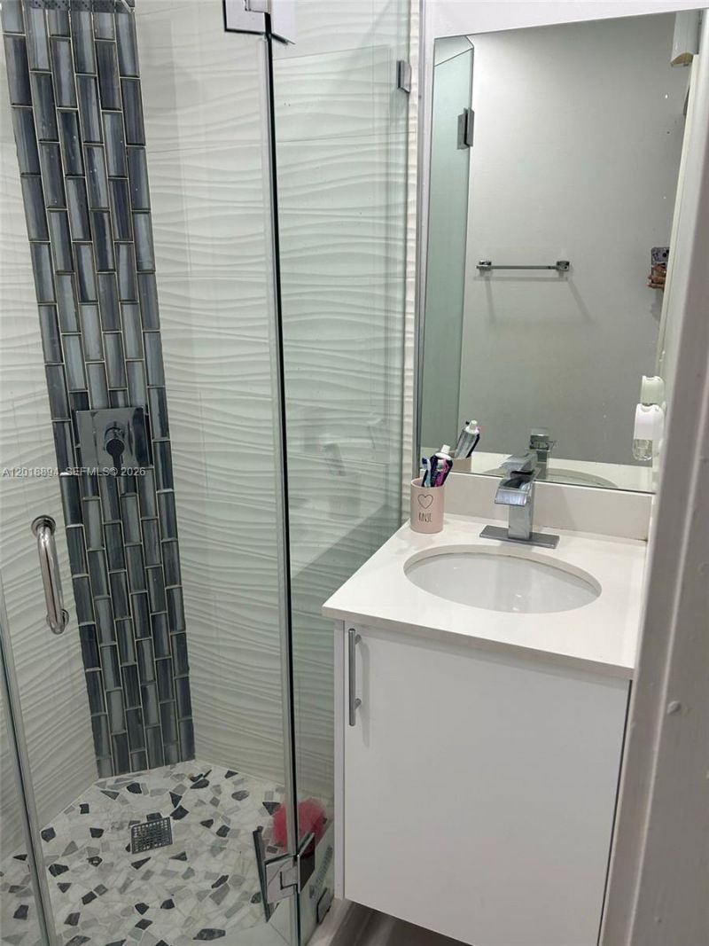 1200 SW 136th Pl, Miami, FL 33184 Photo