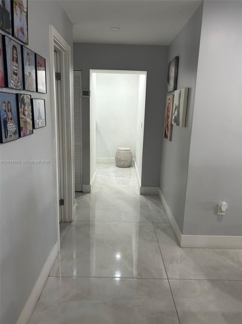 1200 SW 136th Pl, Miami, FL 33184 Photo