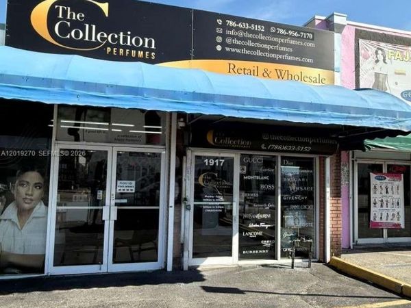 1917 NW 20th St , Miami, FL 33142