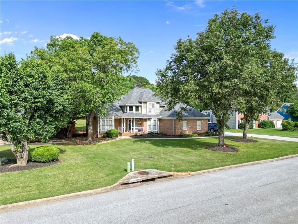 656 Clubland Circle Se, Conyers, GA 30094 Main Photo