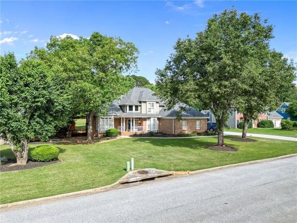 656 Clubland Circle SE, Conyers, GA 30094