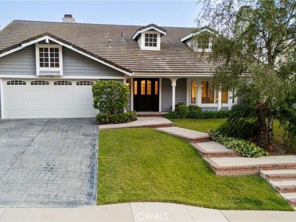 29950 Rolling Ridge Drive, Agoura Hills, CA 91301