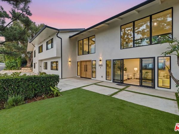 3465 Valley Meadow Road, Sherman Oaks, CA 91403
