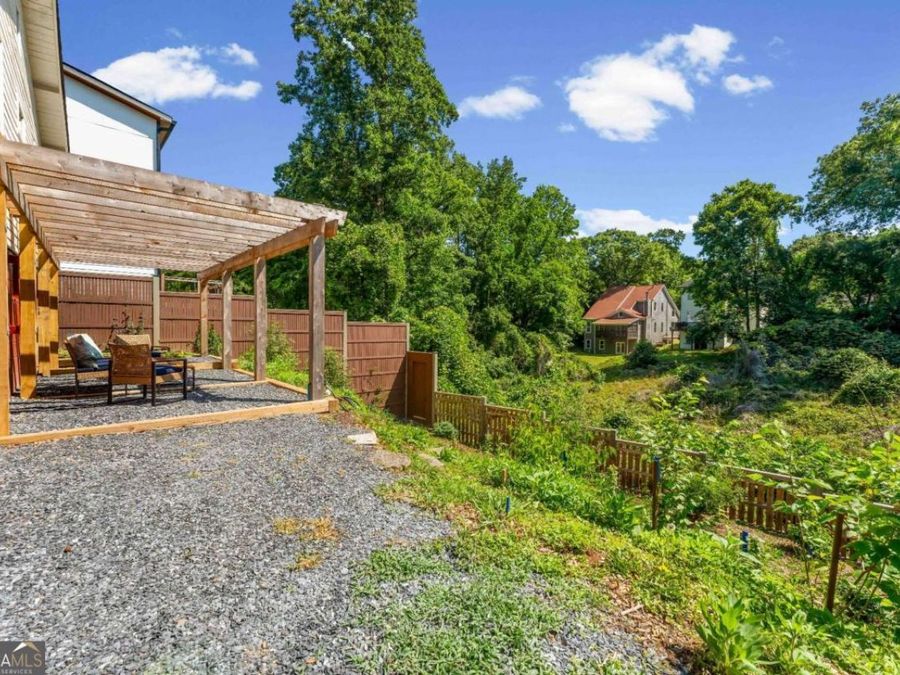 Property Image 33