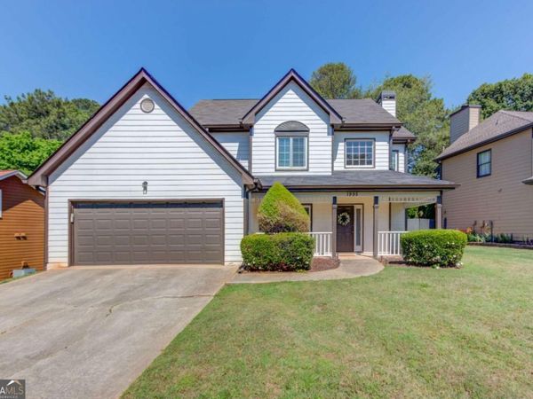 1995 Watercrest Circle, Lawrenceville, GA 30043