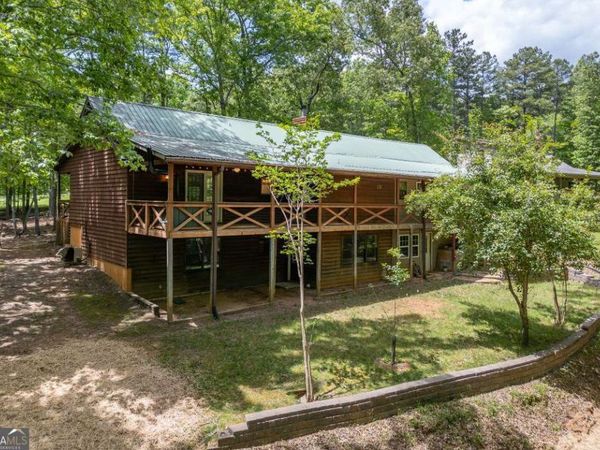 40 Caledonia Drive, Blairsville, GA 30512