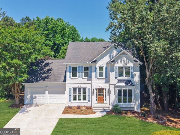 1412 Winterberry Ridge Circle, Woodstock, GA 30189