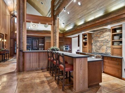 12824 Muhlebach Way, Truckee, CA 96161 Photo
