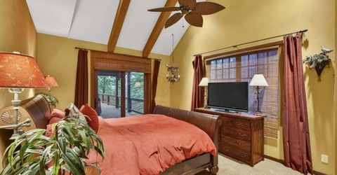 12824 Muhlebach Way, Truckee, CA 96161 Photo