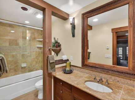 12824 Muhlebach Way, Truckee, CA 96161 Photo