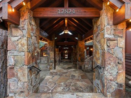 12824 Muhlebach Way, Truckee, CA 96161 Photo