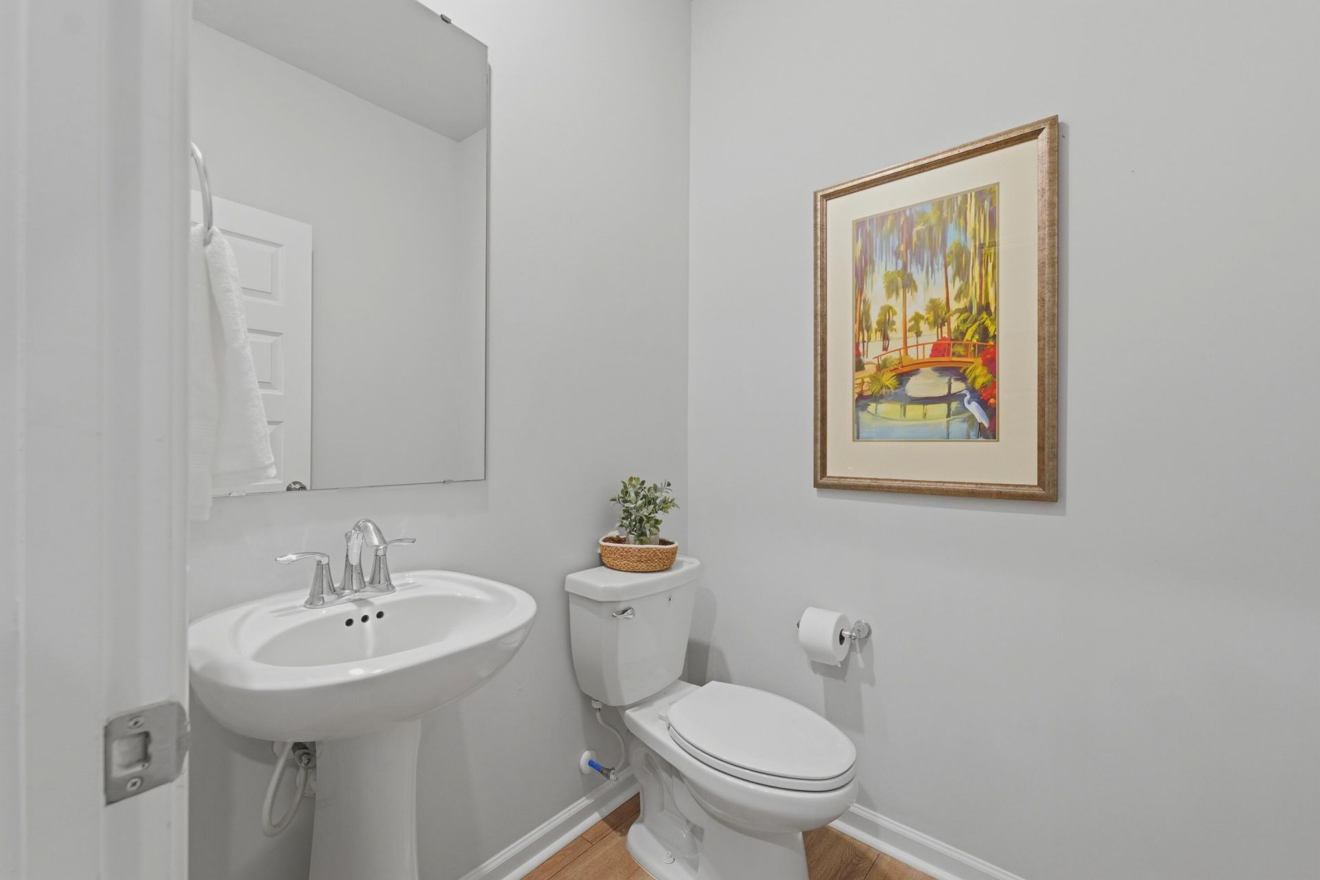 512 Yellow Leaf Lane Photo 23