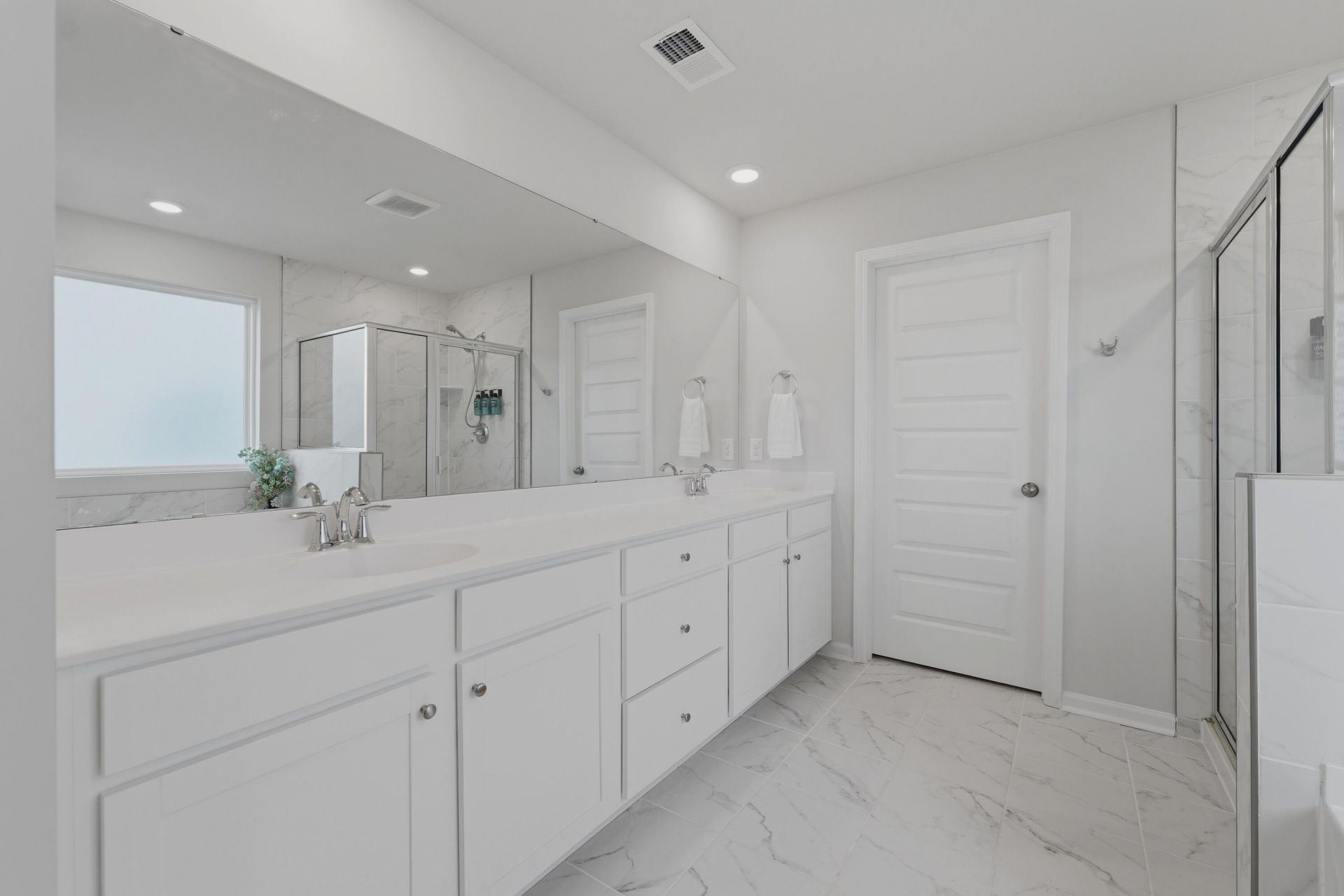 512 Yellow Leaf Lane Photo 30