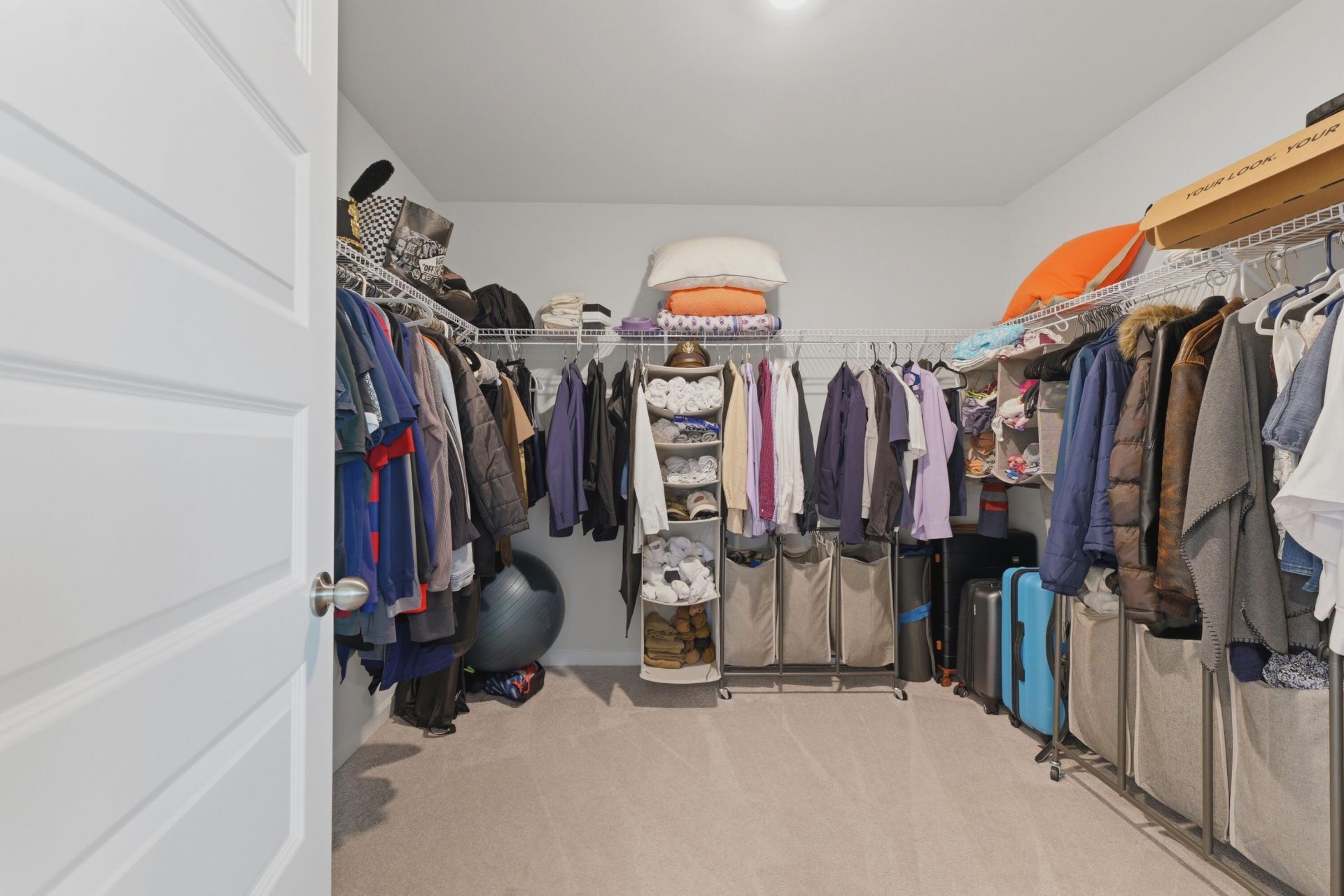 512 Yellow Leaf Lane Photo 32
