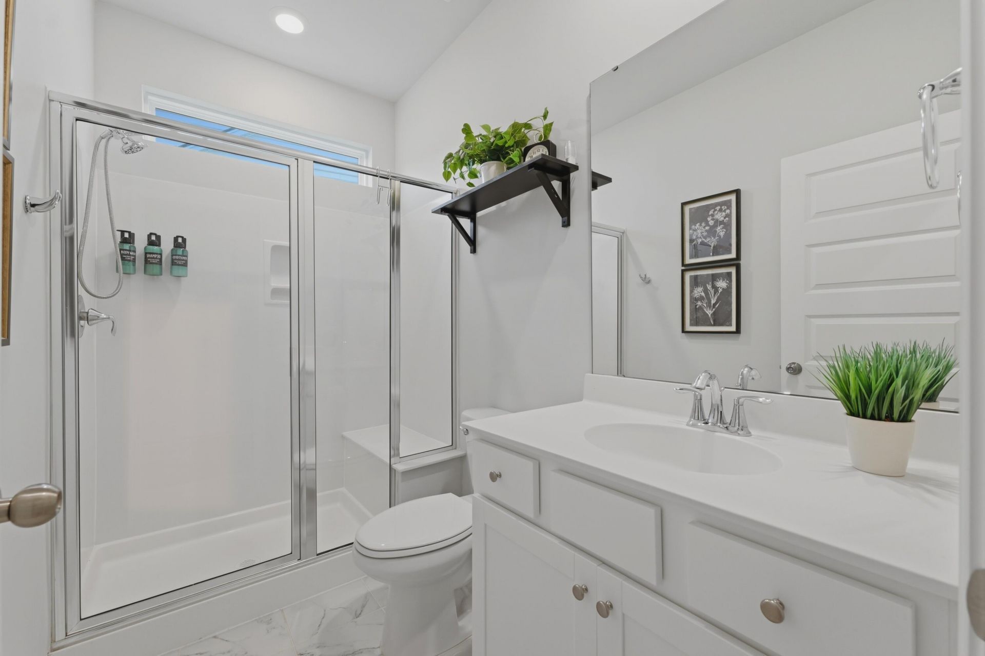 512 Yellow Leaf Lane Photo 45