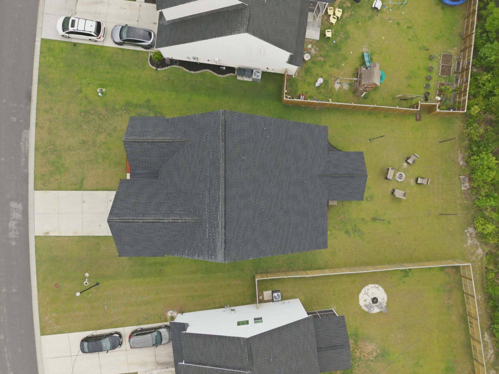 512 Yellow Leaf Lane Photo 8