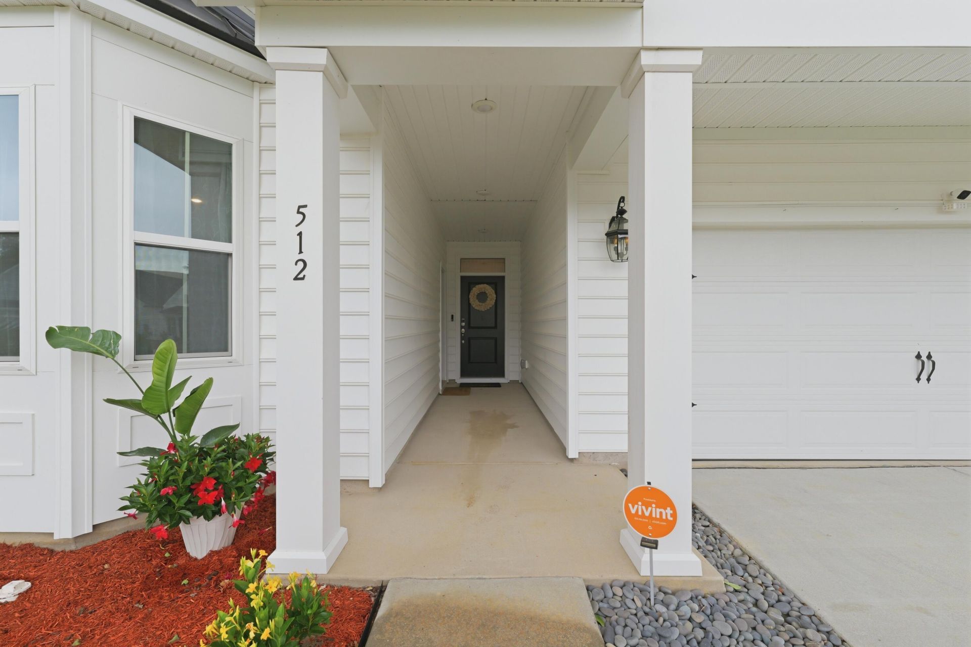 512 Yellow Leaf Lane Photo 9