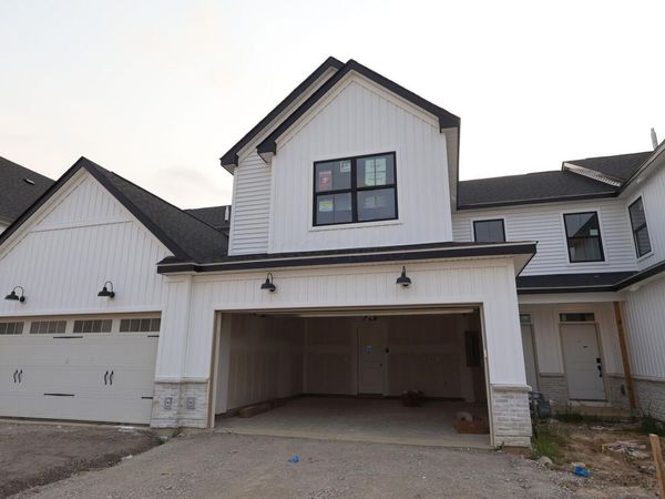 5684 Dutch Lane, Powell, OH 43065