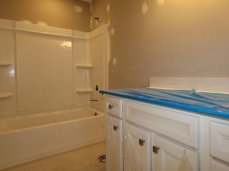 5684 Dutch Lane, Powell, OH 43065 Photo 8