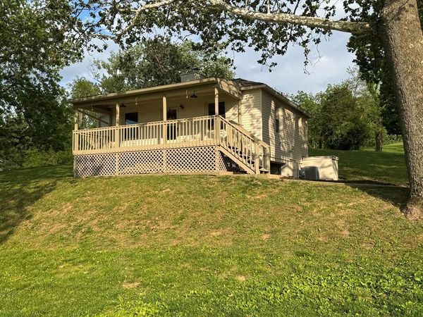 1036 Clinton Road , Chillicothe, OH 45601