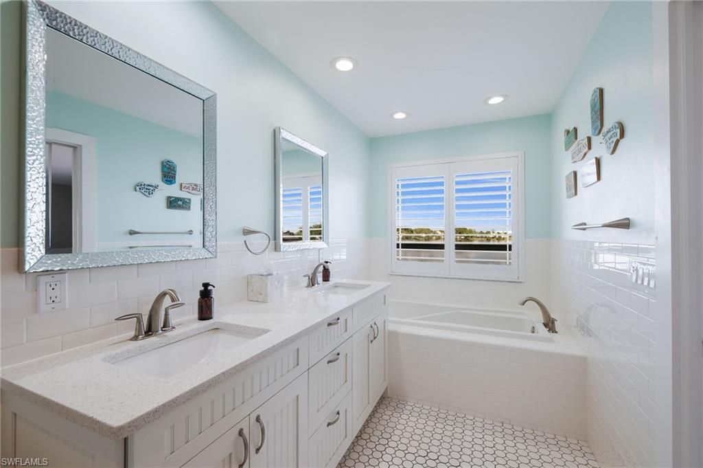 5100 Harborage Dr, Fort Myers, FL 33908 Photo