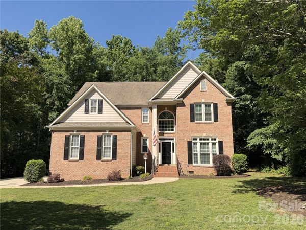 6000 Hunter Lane, Matthews, NC 28104