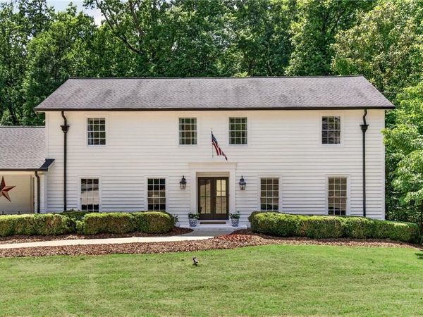 4310 Conway Valley Court NW, Atlanta, GA 30327