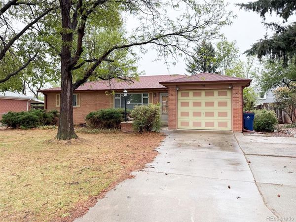 960 E 9th Avenue , Broomfield, CO 80020