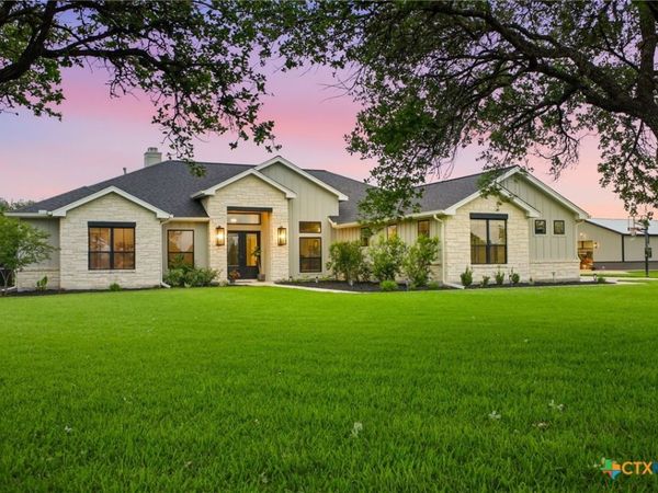 131 Wright Creek, Victoria, TX 77905