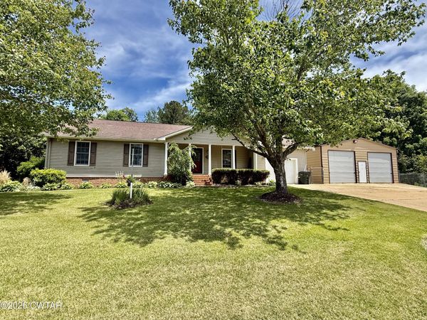 813 Mosswood Drive , Union City, TN 38261