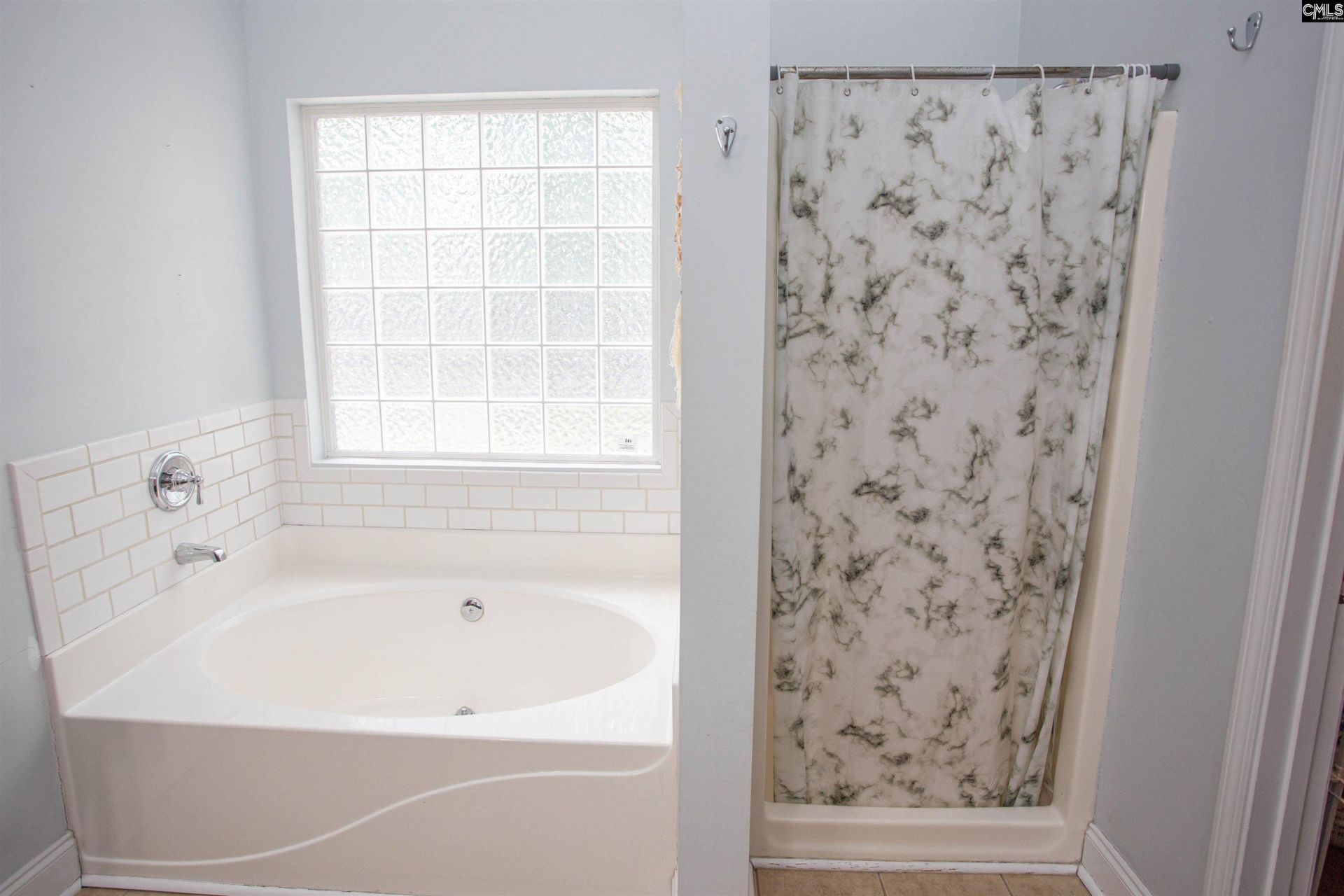 11 Yukon Court  Photo 35