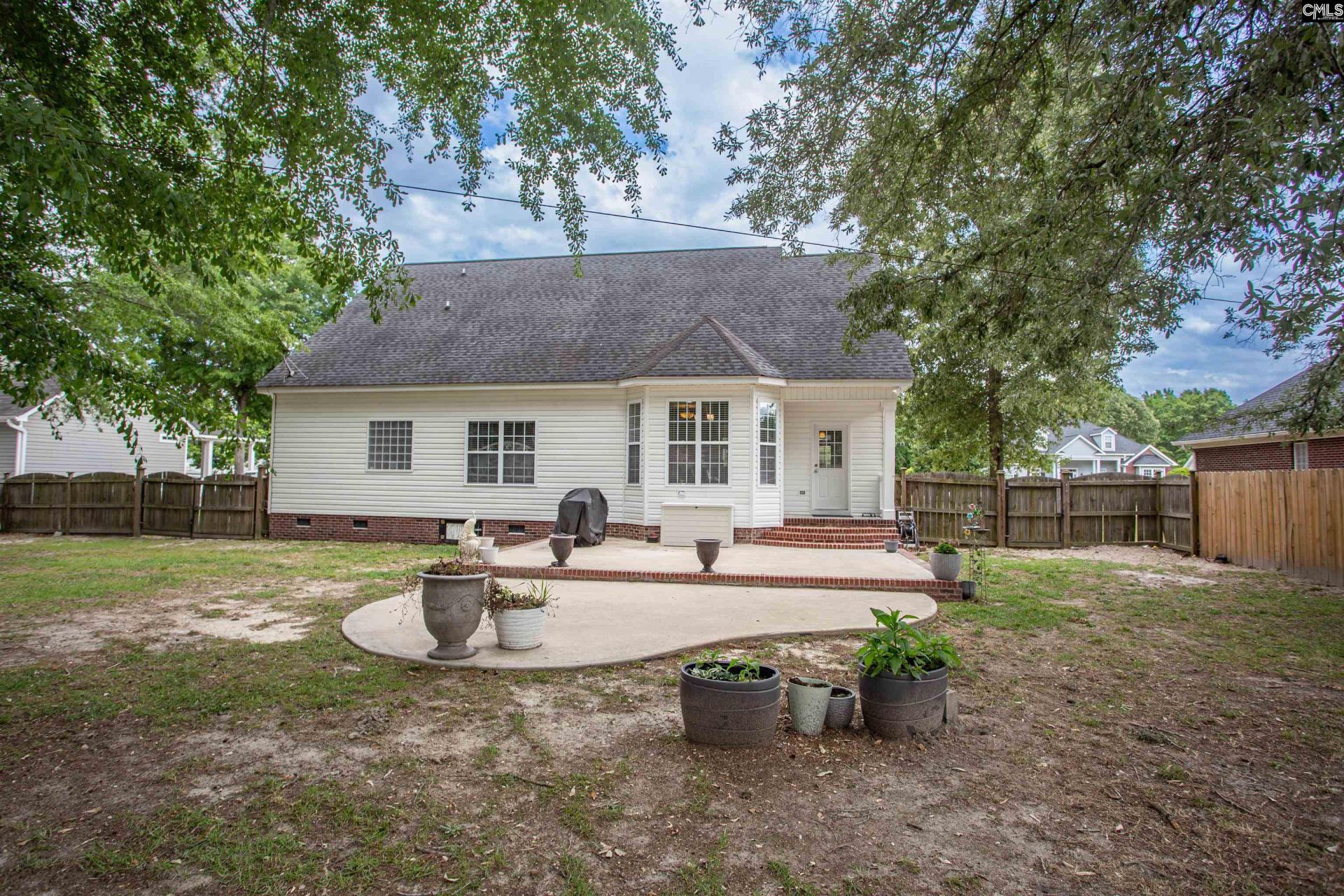 11 Yukon Court  Photo 38