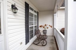 11 Yukon Court  photo 4