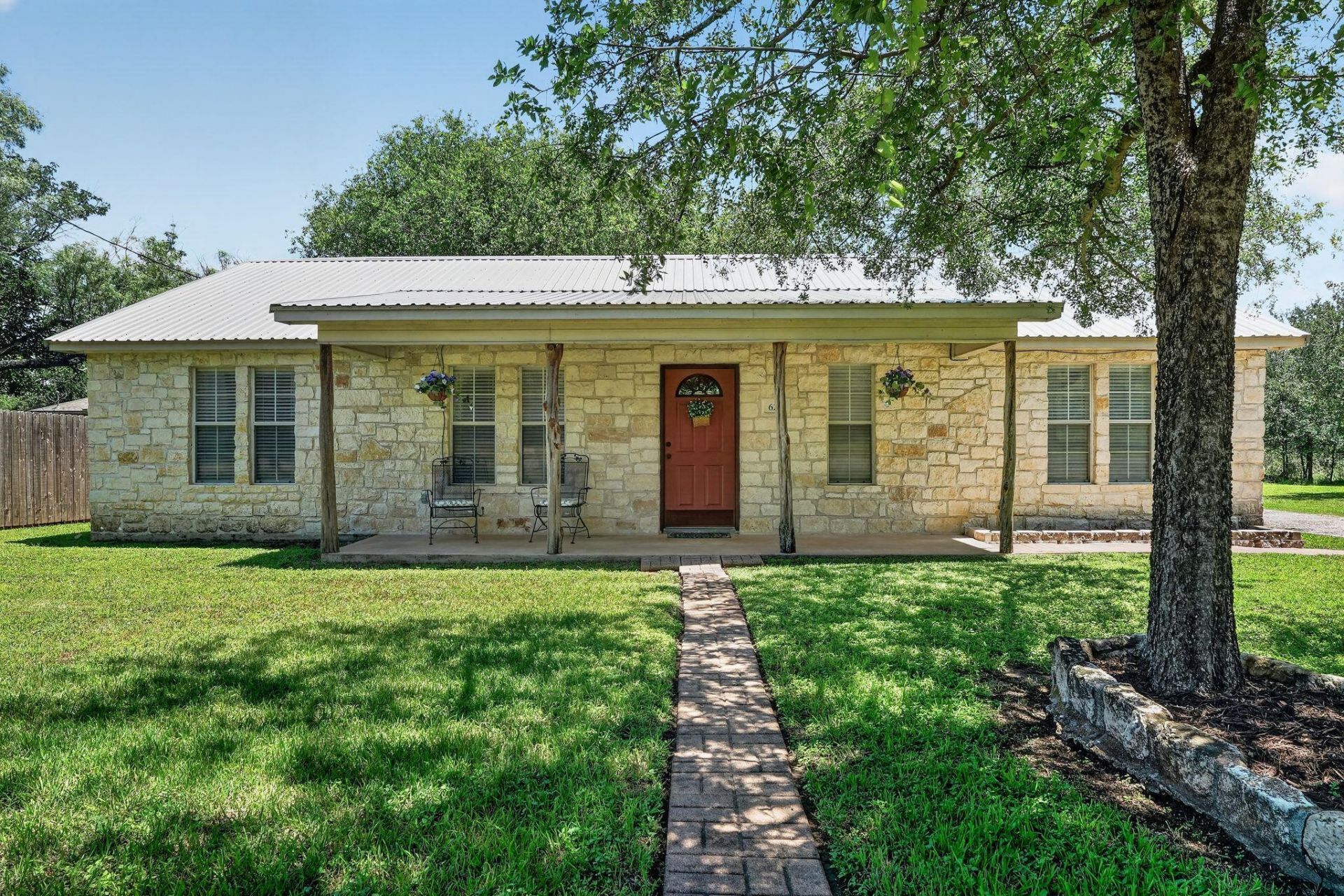 629 Birch Ln , Cottonwood Shores, TX 78657 Main Photo