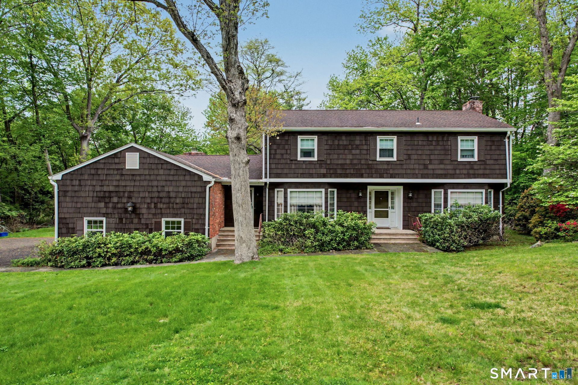 45 Carriage South, Stamford, CT 06902 Main Photo