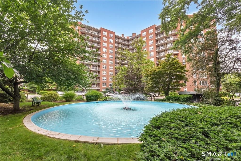 91 Strawberry Hill, Unit 636, Stamford, CT 06902 Main Photo