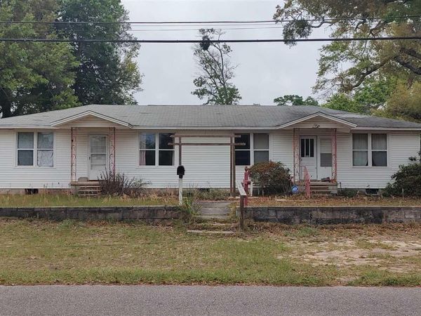 3104 - 3106 Desoto St, Pensacola, FL 32503